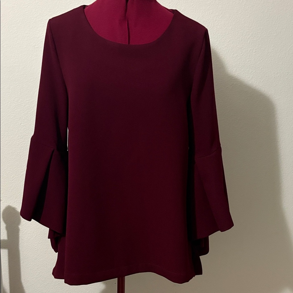Pleione Elegant Burgundy Women's Top Size Medium 100% polyester Made in USA